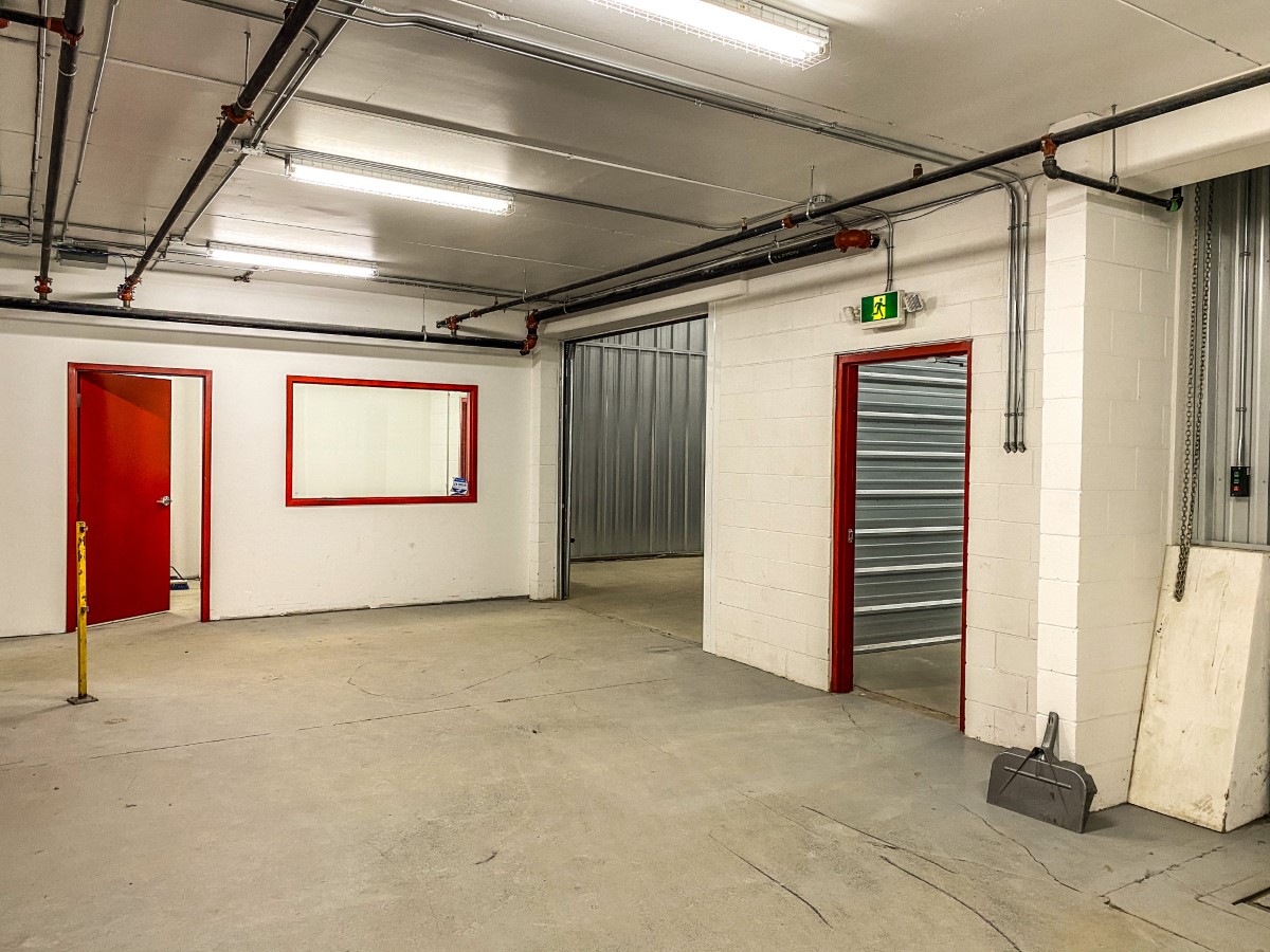 Loading area